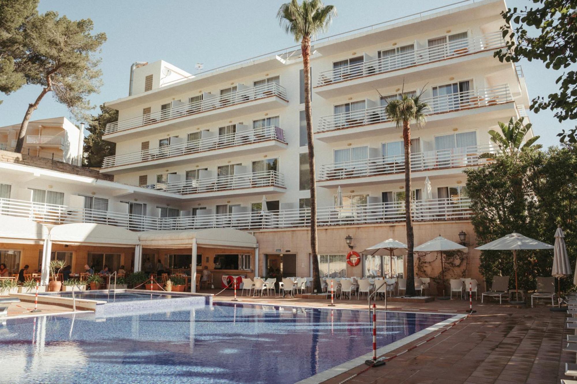Roc Oberoy - Adults Only Hotel 4*